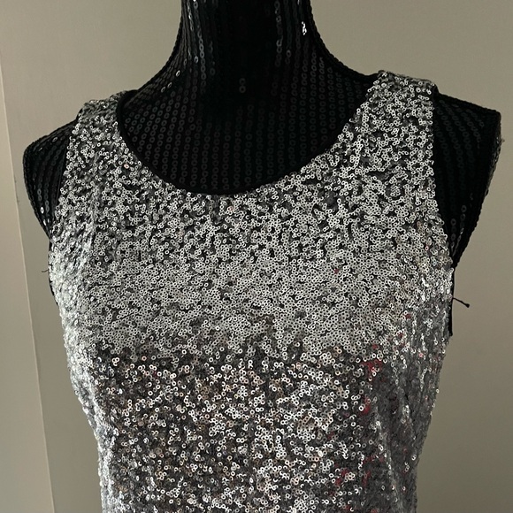 Vince Camuto Silver & Black Sequin Evening Dress Size 8 - Picture 2 of 12